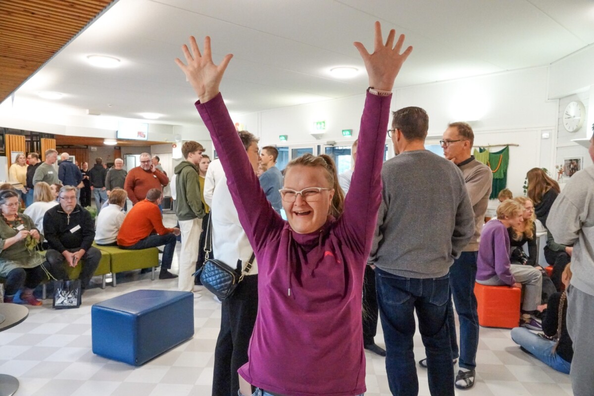 Iloa ja värikkyyttä